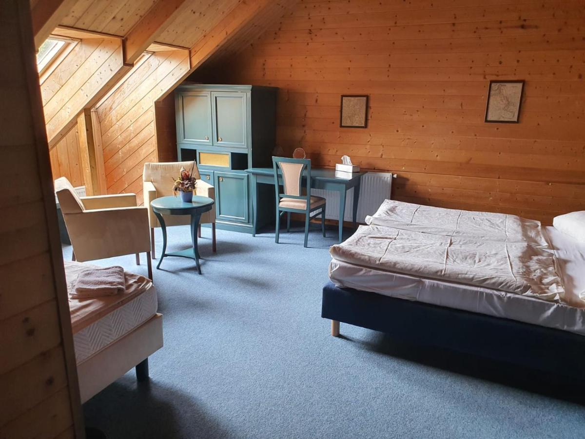 Hotel Pam Jáchymov Dış mekan fotoğraf