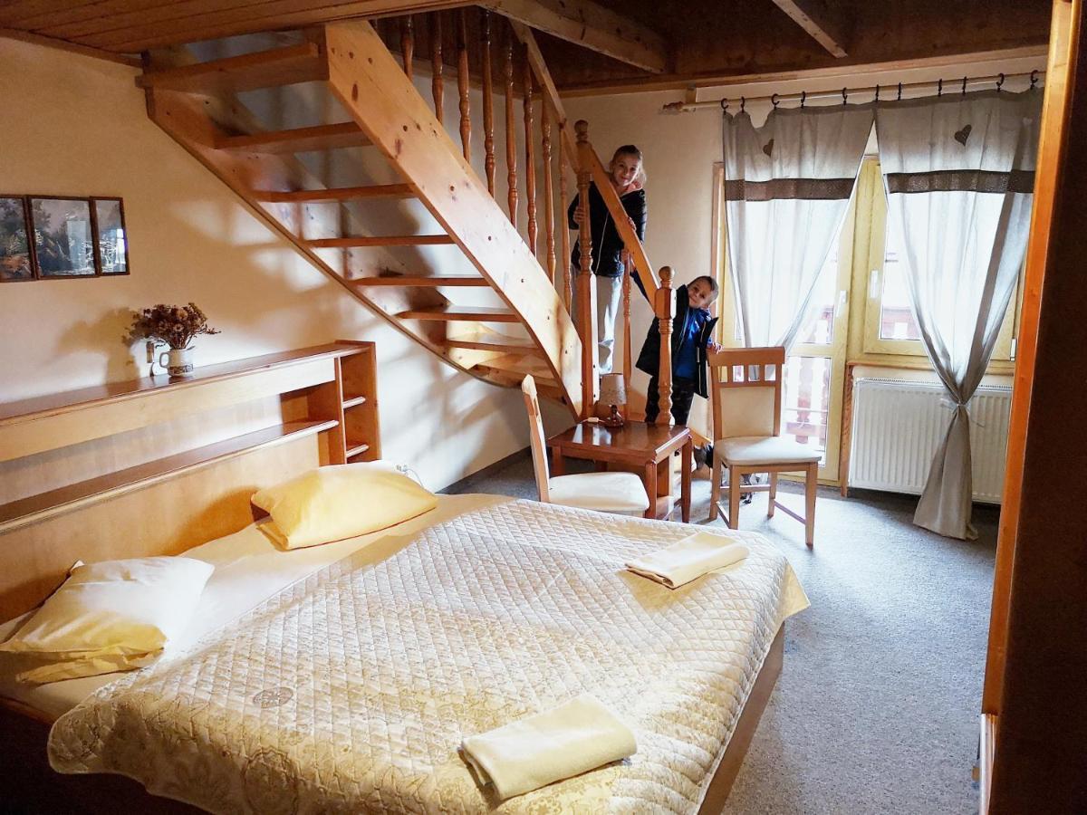 Hotel Pam Jáchymov Dış mekan fotoğraf