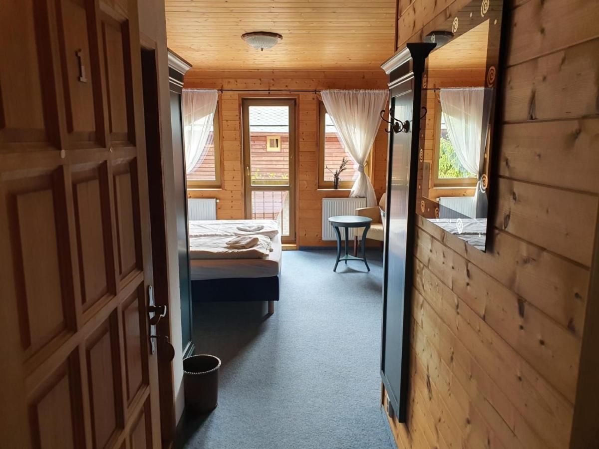 Hotel Pam Jáchymov Dış mekan fotoğraf
